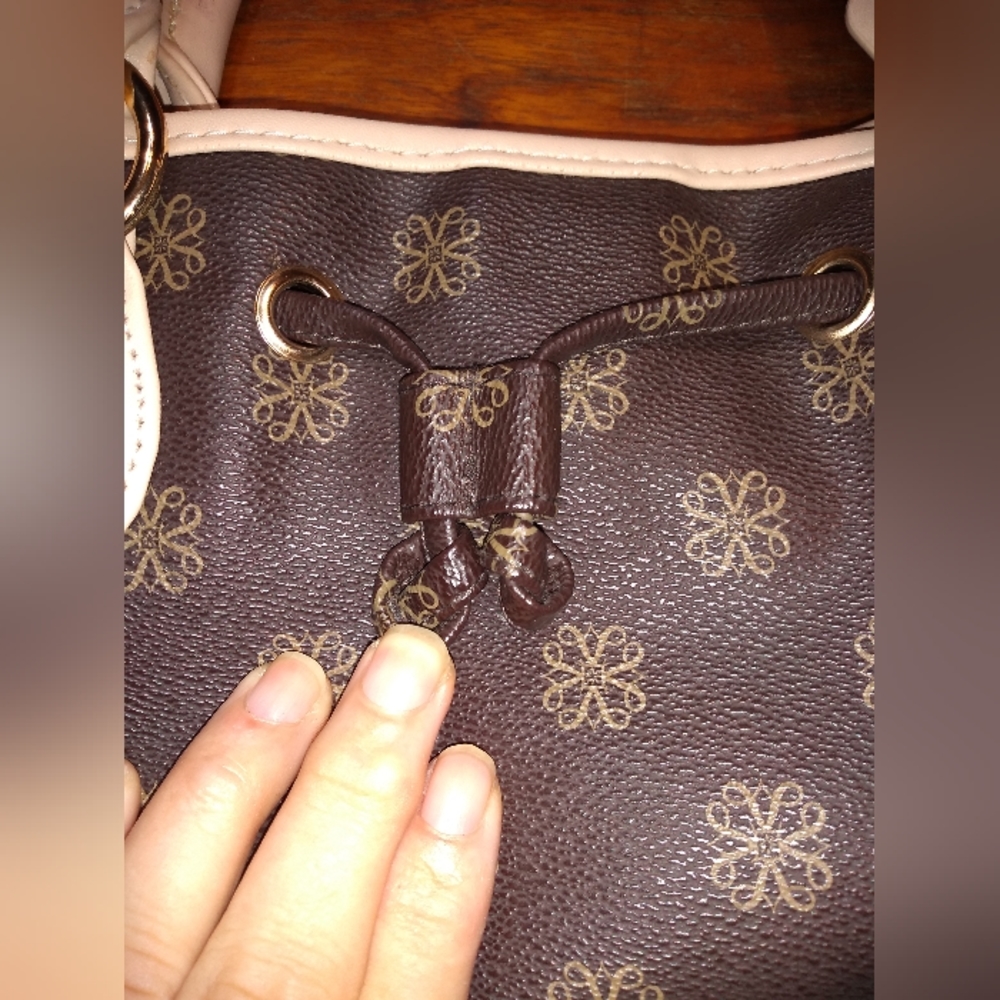 Avon Signature Collection Brown & White Satchel Purse, 2 Handles, Flower… - Picture 4 of 12